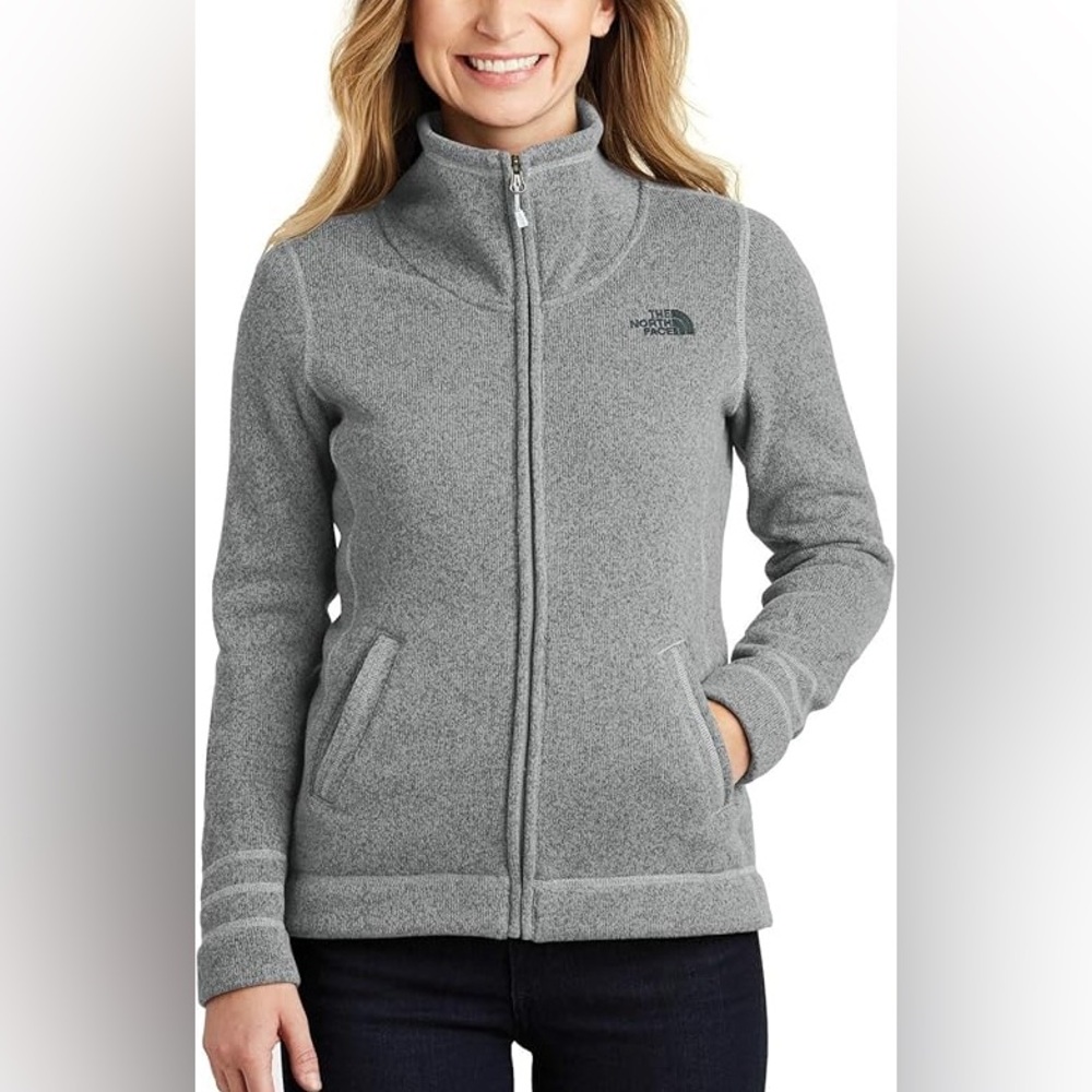 The North Face Gray Women’s Fleece Sweater